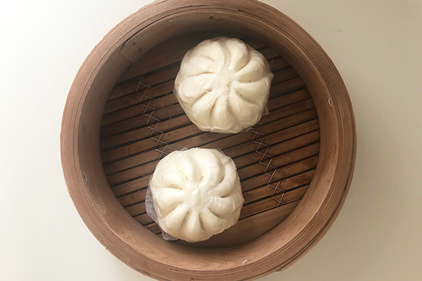 大阪府「大阪百貨店」で見つけた「蓬莱のぶたまん」「自由軒の名物カレー」