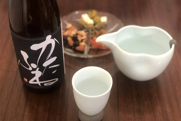世界的権威のあるIWC最高賞を受賞! 155年の歴史を誇る新潟・竹田酒造店 「特別本醸造 かたふね」