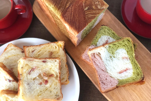 京都生まれの新食感デニッシュ。 フレーバーが多彩で断面美も魅力! 「マーブルデニッシュ 京都三色」 「マーブルデニッシュ チーズ&ベーコン」