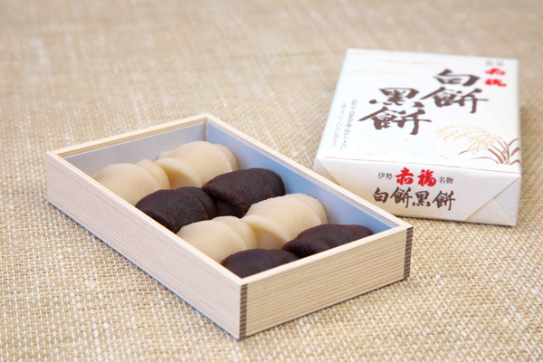 あの「赤福」に新しいお餅が誕生。 なつかしさと新しさをひとつの折箱に詰めた「白餅黒餅」