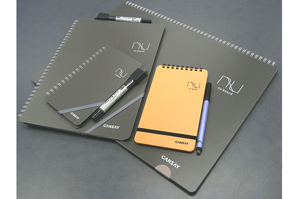 文房具ファンに愛用されて10周年!ノートタイプのホワイトボード「nu board」