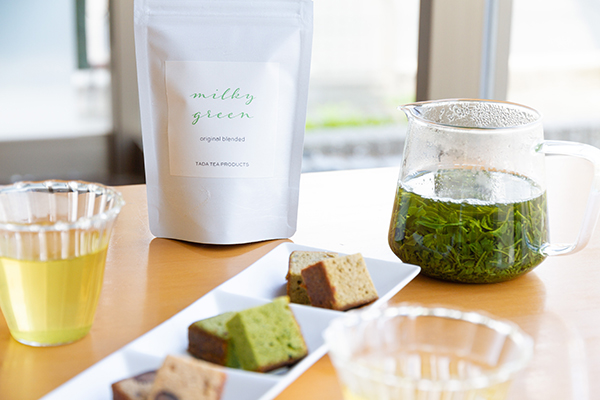 老舗が送るブレンド茶「milky green」&日本茶と焼き菓子のセット「ICHIGOICHIE」