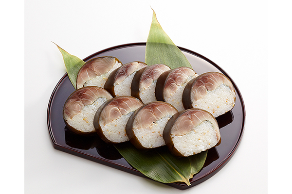 鯖を知り尽くした「サバ博士」が作る「とろ鯖棒寿司」と「4種食べ比べセット」