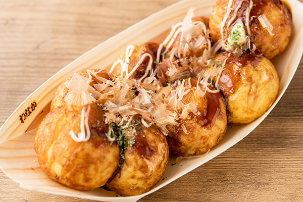 本場・大阪のたこ焼を自宅で手軽に味わえる!「たこ焼の素セット」と「冷凍たこ焼」