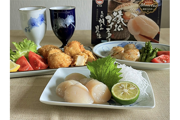 日本最北端の海が育んだ絶品の味、猿払産ホタテ貝柱。ギュッと締まった身がたまらない!