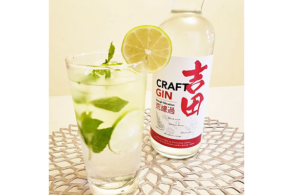 地元由来のボタニカルを使った麦焼酎メーカーのジャパニーズスピリッツ「Yoshida’s CRAFT GIN荒濾過」