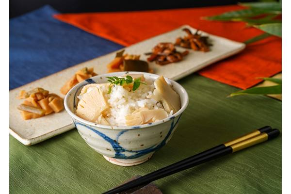 伝統の京たけのこを自宅で手軽に味わえる!創業100年の老舗が手がける「竹の子ごはん」