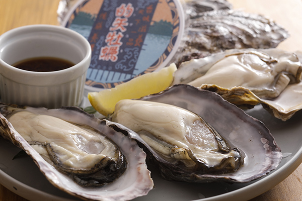 三重ブランドに認定!産地から直送される旨味たっぷりの新鮮プリプリな「的矢かき」