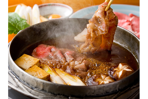 お店と同じ味を気軽にご家庭で！「銀座らん月」A5ランク和牛の贈答用すき焼セット