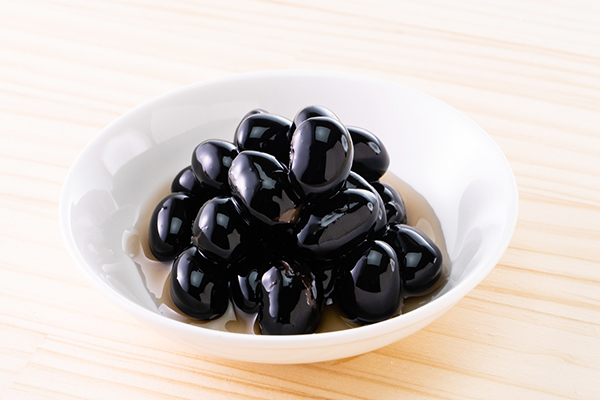 毎日食べたい！丹波篠山産の黒大豆を使ったふっくらツヤツヤの黒豆「黒の輝」