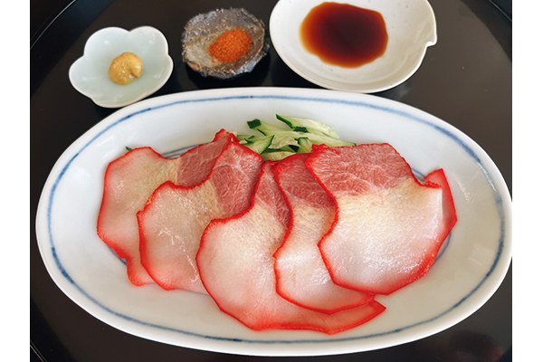 きめ細やかな歯ごたえと上品な味わい 希少価値が高い「特上畝須（うねす）ベーコンスライス」