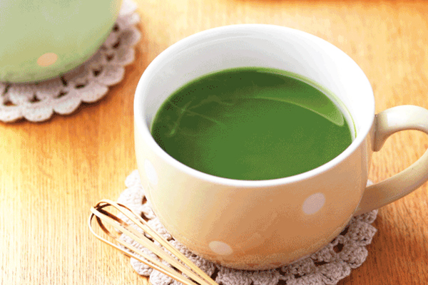 無農薬の桑の葉とお茶葉を使用。味と健康を追求した「桑抹茶」