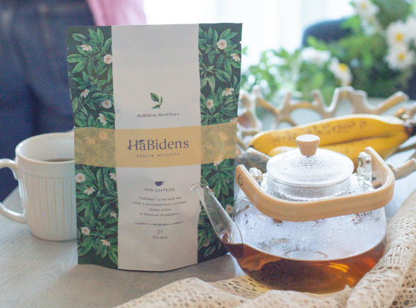 宮古ビデンス・ピローサ®と春ウコンを配合した、ロングセラーのハーブティー「HaBidens HerbTea+（ハービデンス ハーブティープラス）」