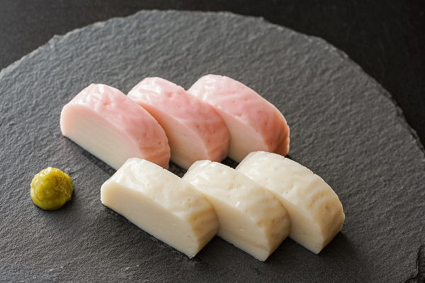 大分・豊後高田の魚市場直送！鮮度も旨味もひと味違う紅白かまぼこ「真玉の汐（またまのうしお）」