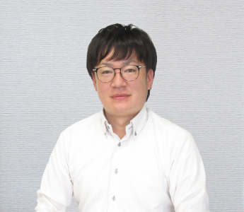 株式会社御菓蔵 代表取締役社長 片山雄博氏
