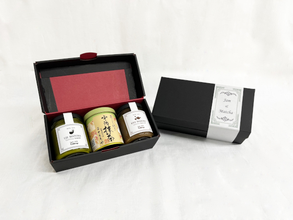 ギフトにもおすすめ！抹茶好きには見逃せない、お茶の老舗こだわりの「ミルクジャムと茶こし付き宇治抹茶セット」