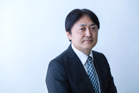 ヤングビーナス薬品工業株式会社 代表取締役の佐分利清氏