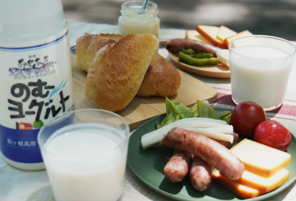 信州駒ヶ根のコク深「すずらん牛乳」が進化！片手で食す「YO!good」と人気乳製品セット