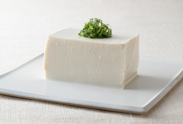 アレルギーの子でも食べられる、究極のお豆腐や湯葉、油揚げが詰まった「まめぞうプレミアムセット」