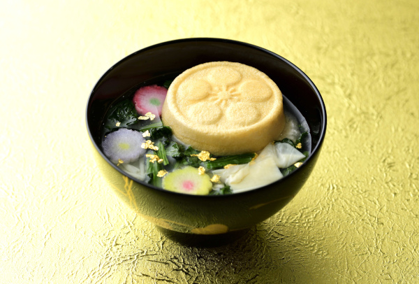 お湯を注ぐだけ！彩り麩と金箔で加賀友禅のような美しいお吸いもの「金の宝の麩」