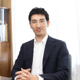 株式会社戸田屋 代表取締役社長の外松 健太郎氏
