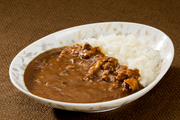 A5ランク最上級の飛騨牛がたっぷり。香り豊かでスパイシー、プロも愛する「飛騨牛カレー」
