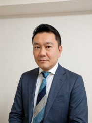 翁水産株式会社 代表取締役社長の青木隆輔氏