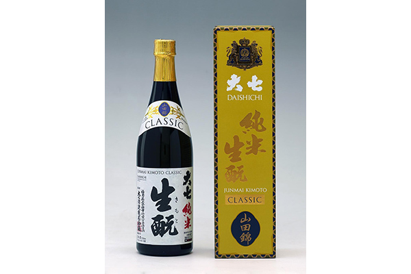 「純米生酛CLASSIC」（720ml）