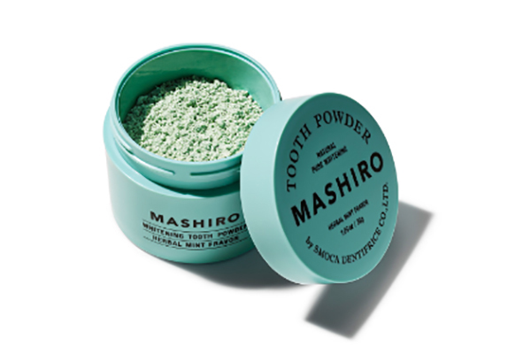 「MASHIRO ホワイトニングパウダー ハーブミント」（30g）